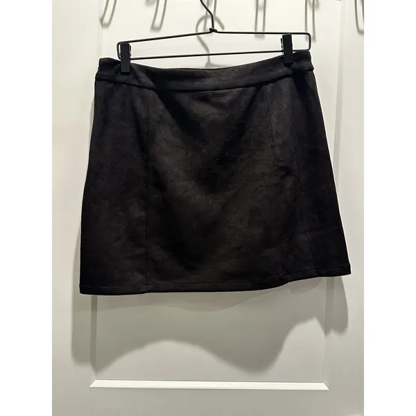 Share Sanctuary Penny Lane Faux Suede Mini Skirt Women’s Large Black A-Line - Image 3