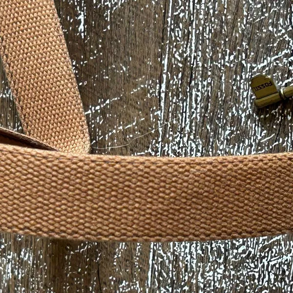 Vintage Fossil Sasha Crossbody‎ Bag Tan Cognac Pebbled Leather Brass Key - Image 8