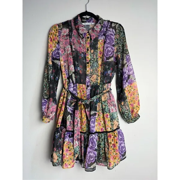Zara Amelie floral dress size Medium - Image 4