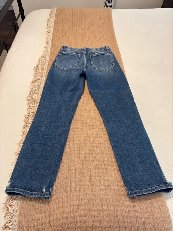 Vervet Straight Jeans - Image 10