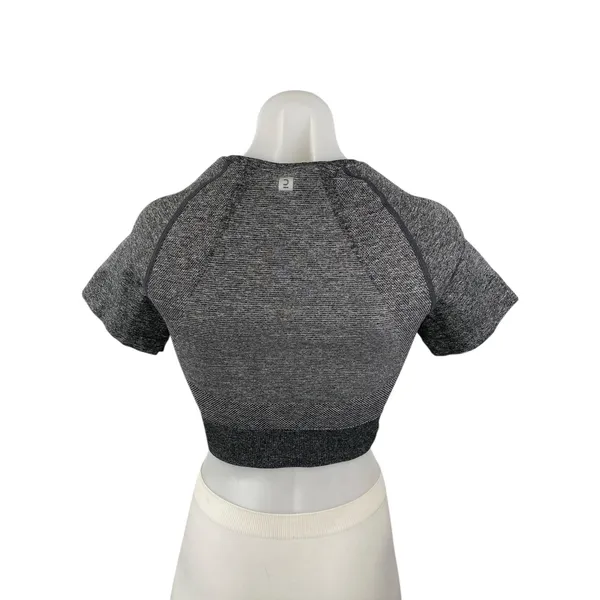 Domyos Women's Gray Short Sleeve Crew Neck Yoga T-Shirt Athletic Crop Top Size S - Image 2