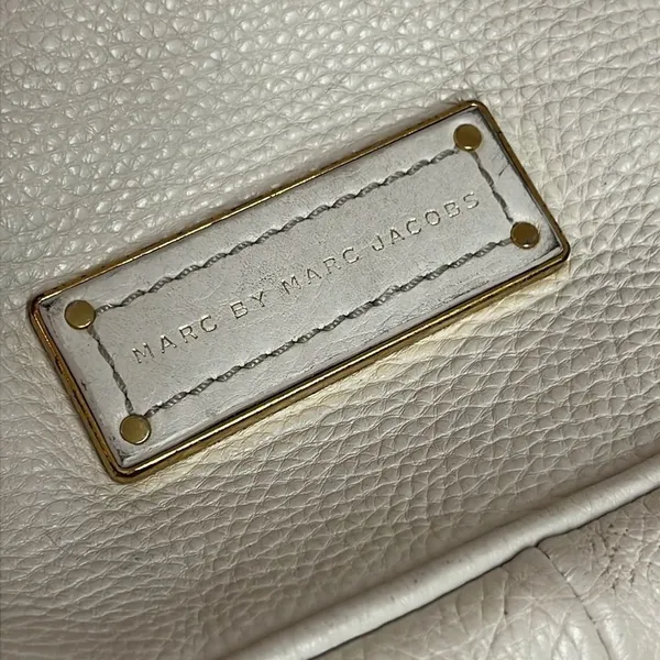 Marc Jacobs Too Hot to Handle Cream Leather‎ Bag B95 - Image 4