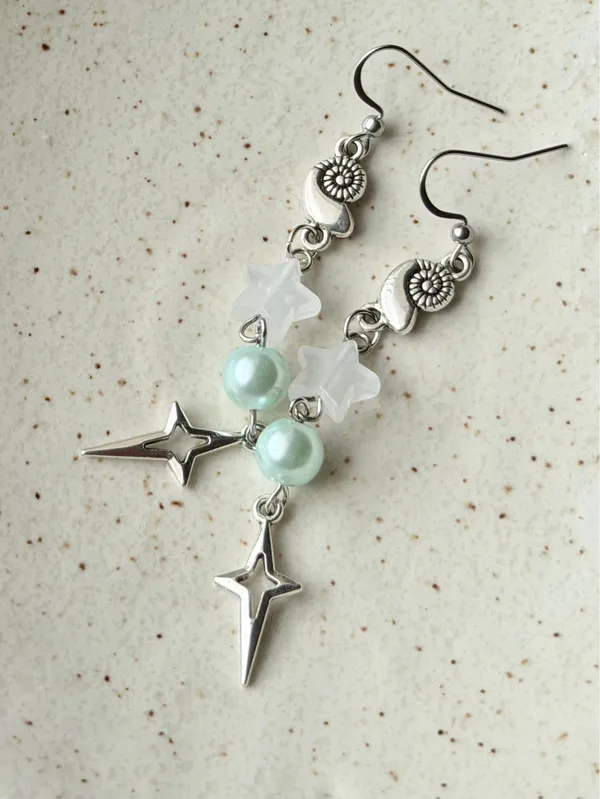 Handmade y2k Kawaii grunge funky mix material dangle earrings💛 - Image 4