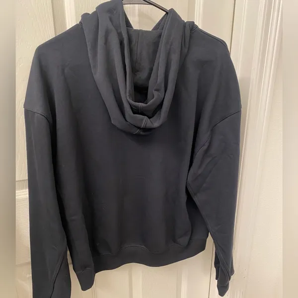 Nike hoodie size medium - Image 2