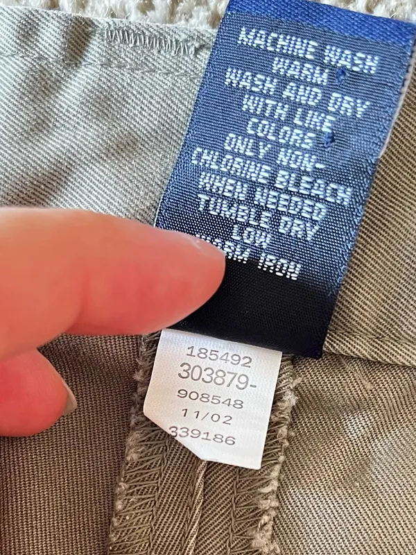 Y2K vintage GAP 2002 Cargo Pants in Olive Green - Classic Utility Style - Image 3