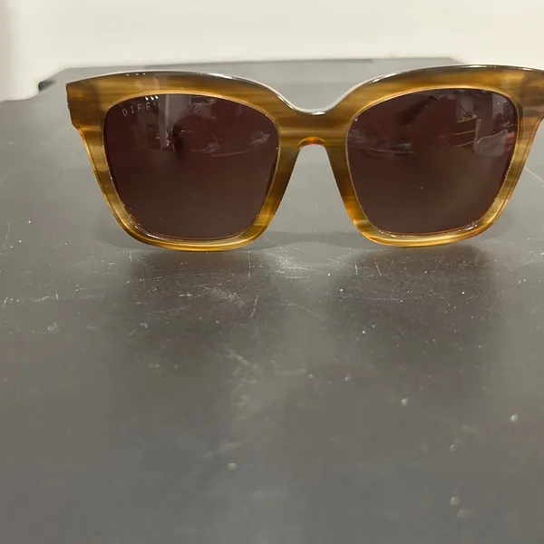 Diff Eyewear Tan Sunglasses - Image 10