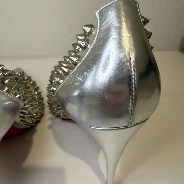 Christian Louboutin Metallic Silver Gloss Clear PVC Spike Me 100 Pumps Size 39 - Image 7