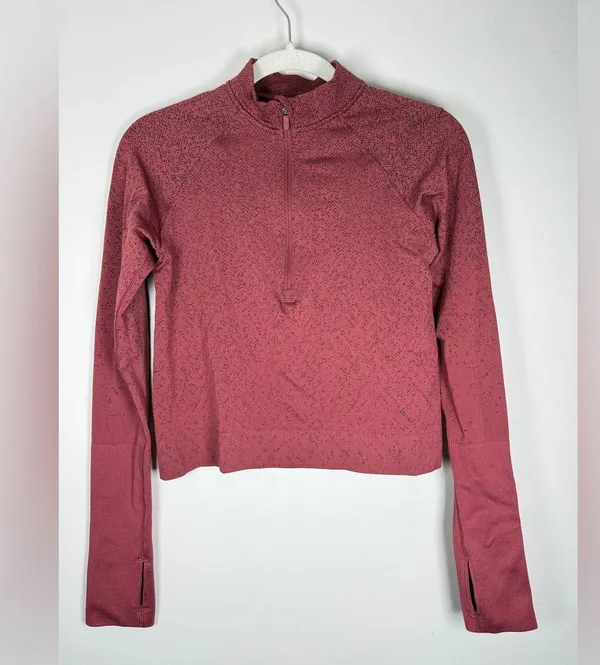 Lululemon EUC Rest Less Cropped 1/2 Zip Dusty Rose - Image 2