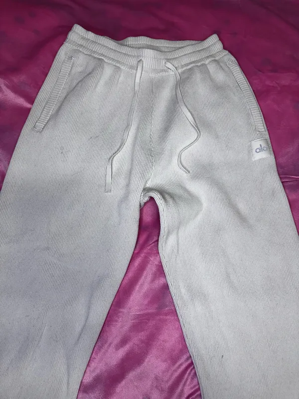 Alo Elevate Ribbed Straight Leg Pant - Image 2