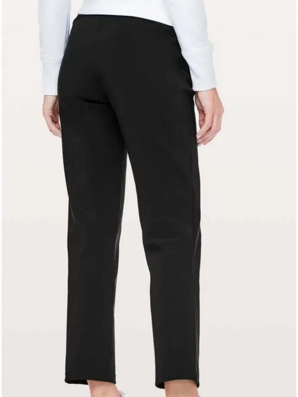 Lululemon On the Move Pant Black Mid Rise Travel Capsule W5BGZS Women's Size 6 - Image 2