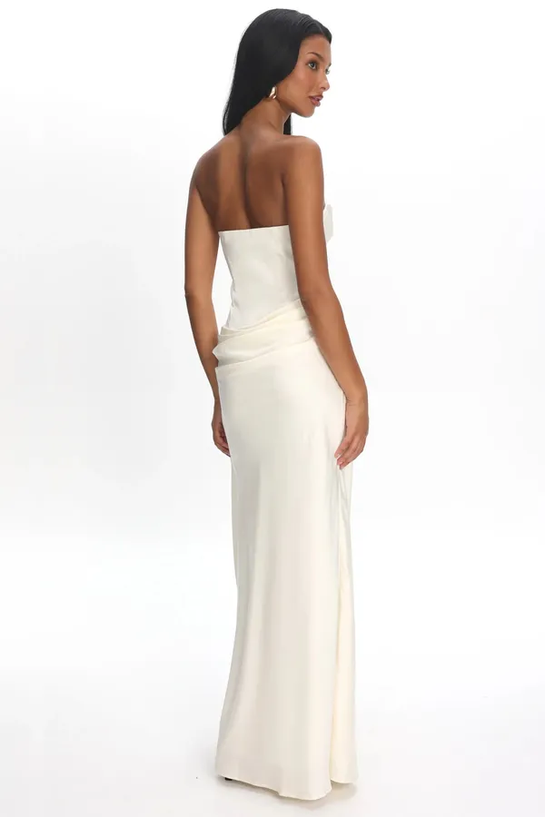 Selfie Leslie Maxi Dress - Image 2