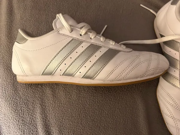 Pre-Owned Adidas Taekwondo Shoes - Image 6