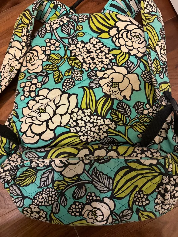 Vera Bradley Backpack - Image 6