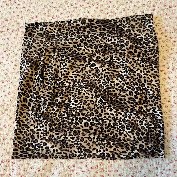 Charlotte Russe leopard mini skirt - Image 2
