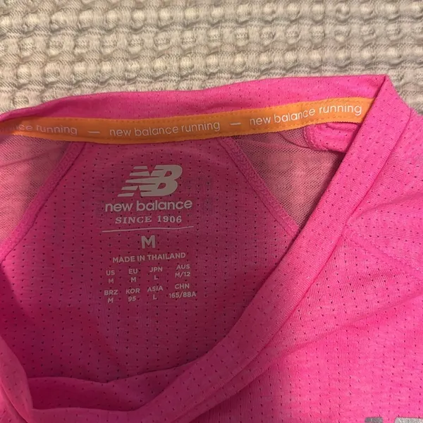 New Balance women’s running shirt. Size medium - Image 2
