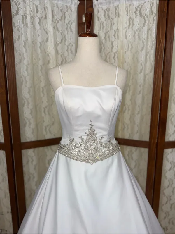 Stunning Vintage Y2K Mary’s Bridal Satin Wedding Gown - Image 2