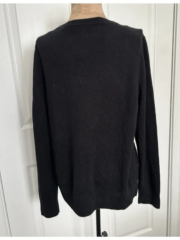 Quince Mongolian Cashmere V-Neck Sweater Black Size M - Image 8