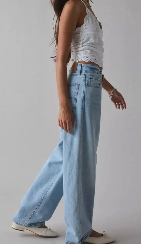 Levi's Women's Baggy Dad Pick Sides 26 Tall - Image 4