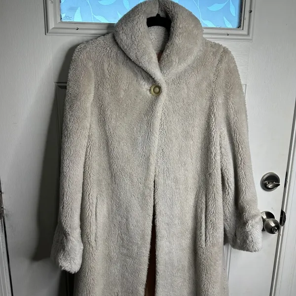 Vintage 1960s faux fur plush chubby coat Jackie O large winter opera‎ old money - Image 3