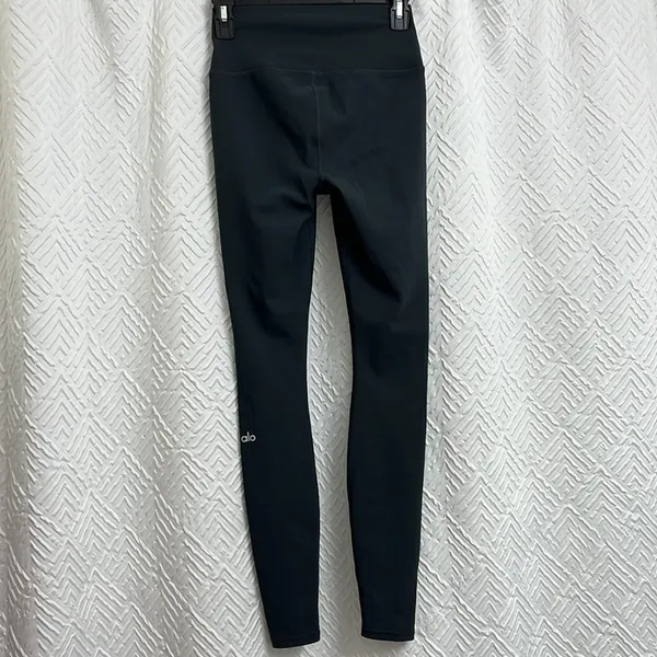 Alo Yoga‎ Ripped Warrior Gray Leggings Size XS - Image 4