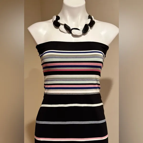 White House Black Market strapless Black Multi Color Stripes Slits Both Side SZ - Image 2
