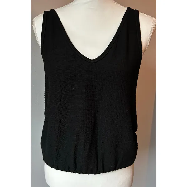 By Anthropologie Classic Black Gathered Breathable Tank Top Size Medium - Image 2