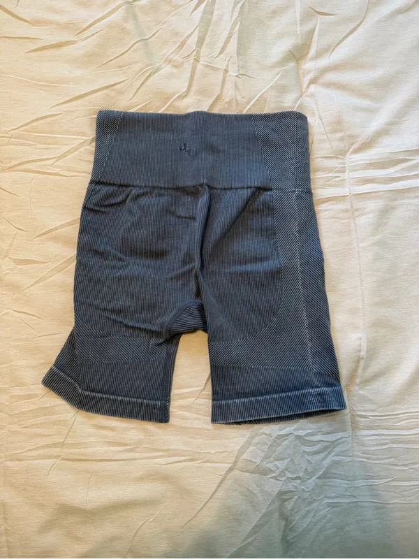 JoyLab High-Waist Bike Shorts - Image 2