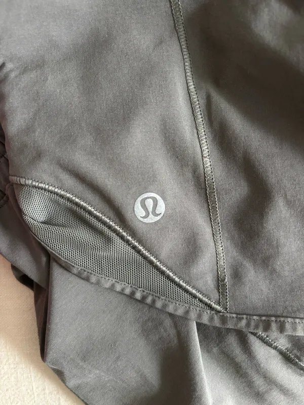 Lululemon Hotty Hot Shorts - Image 4