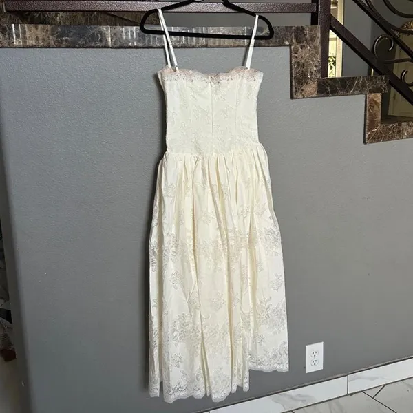 NWOT House of CB Chloe White Custom Lace + Cotton Midi Dress - Image 3