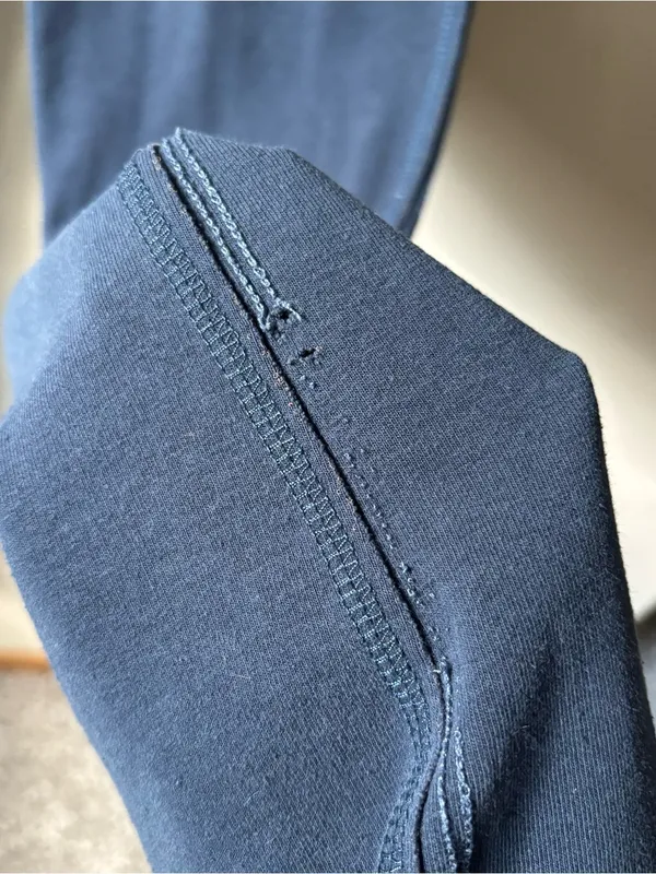 Abercrombie & Fitch Navy Blue Low Rise Sweatpants - Image 6