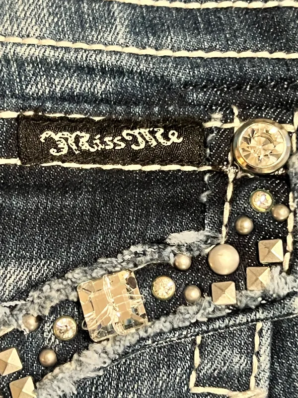 Womens 31x34 Miss Me Distressed JP5755B Embellished Boot Cut Jeans - Image 8