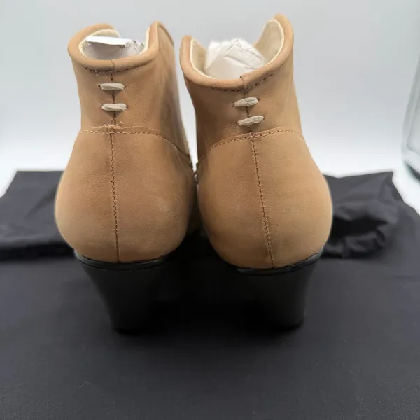 Maje Tan Leather Ankle Boots EU 36 US 5.5 Block Heel Whipstitch Portugal - Image 4
