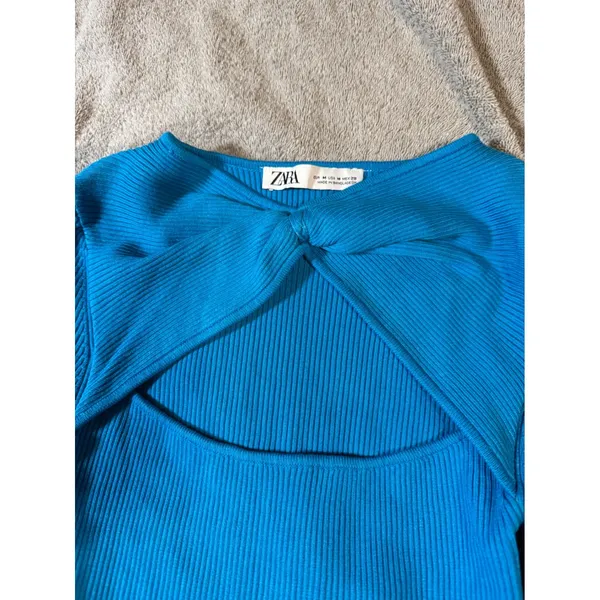 NWOT Zara Size Medium Long Sleeve Blue‎ Ribbed Cross Knot Cropped Top Y2K - Image 2
