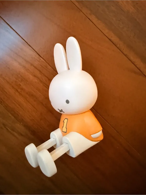 NEW Urban Outfitters Miffy Coin Purse and Cell Phone Stand - Image 4