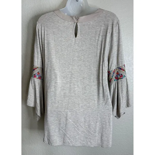 Democracy Womens Small Beige Top‎ Floral Embroidered Bell Sleeve Boho Festival - Image 2