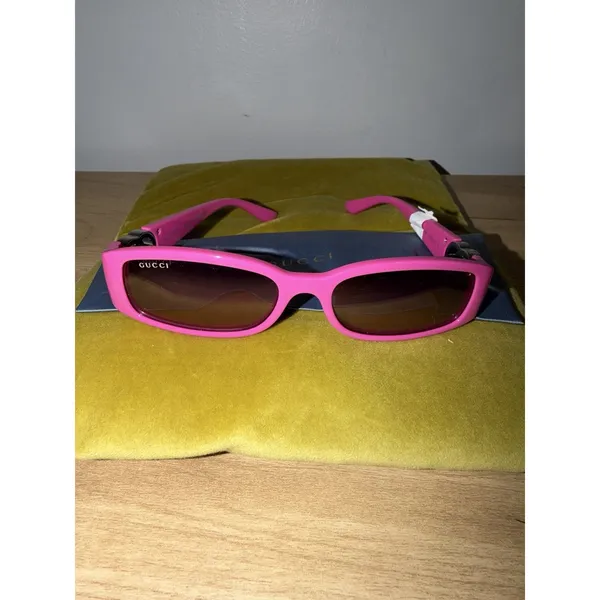New Gg1661s 004 Gucci Pink Women Gucci Sunglasses - Image 4