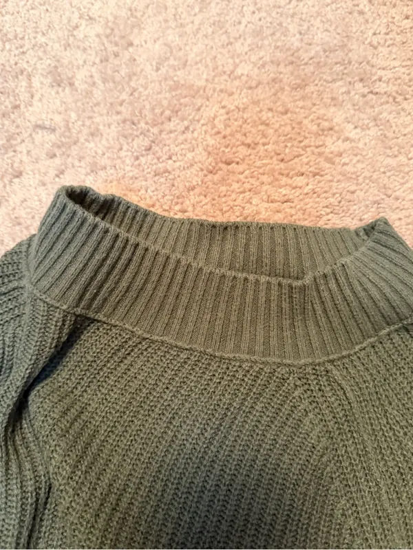 Hollister Olive Green Mock Neck Sweater - Image 3
