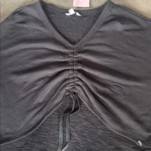 Women’s Joy Lab Black Cinch Front V-Neck Long Sleeve Casual Sweater Size L NWT - Image 6
