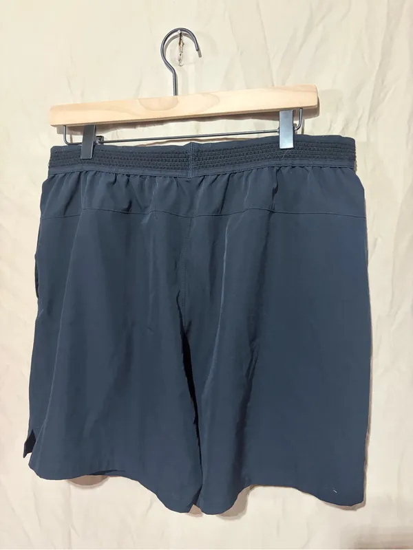 Fabletics shorts - Image 2