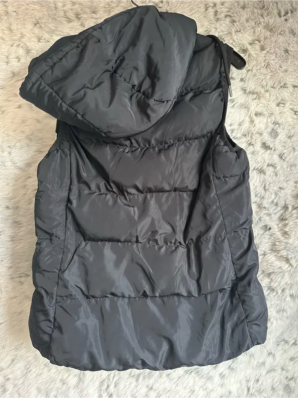 606.  Fabletics med puffer vest - Image 2