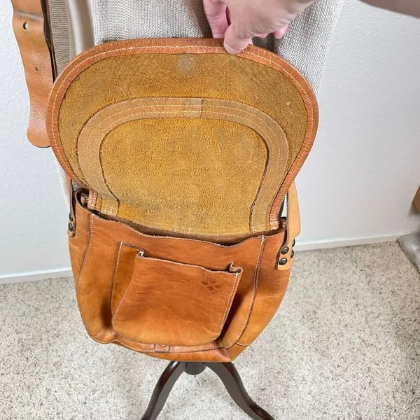 Patricia Nash Vintage‎ Patch leather saddle bag Nepali Coast Hawaii suede inside - Image 12
