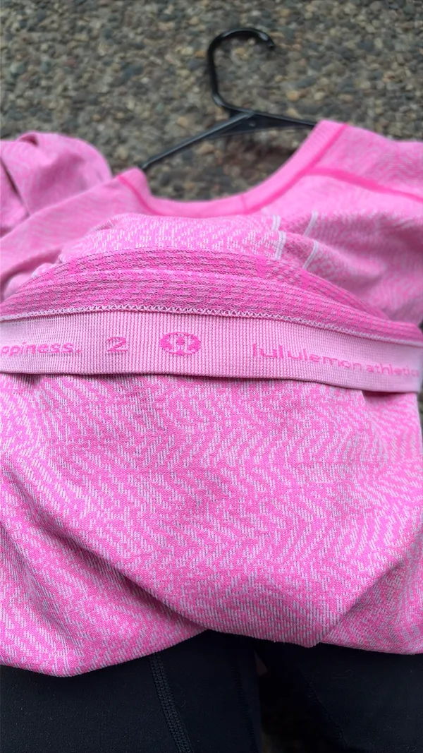 Lululemon Top - Image 4