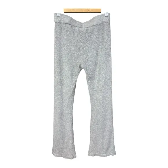 Barefoot Dreams Bamboo Chic Lite Flared Lounge Pants in Pewter - Image 3