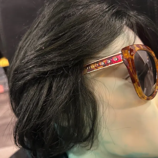 Elegant Tortoise Shell Sunglasses Brown - Image 8