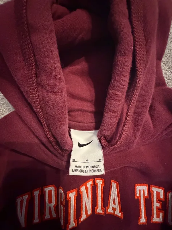 Nike Virginia Tech Sweatshirt - Image 2