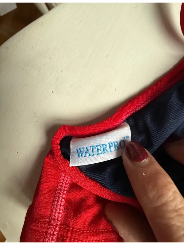 Waterpro Red Lifeguard Swim Top Medium - Image 3
