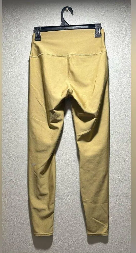 Alo 7/8 High Waist Airlift Legging, women’s size large in a gold/mustard color. - Image 2