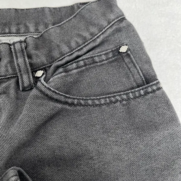 High Waisted Mom Jeans - Image 4