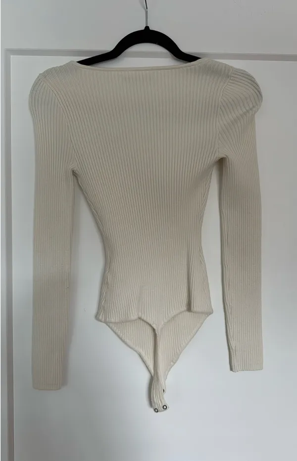 Abercrombie Long Sleeve Ribbed Bodysuit - Image 3