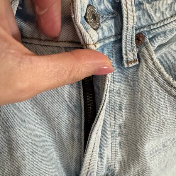 Abercrombie & Fitch Light Blue 90’s relaxed high rise Jeans curvy love 25L / 0 - Image 5